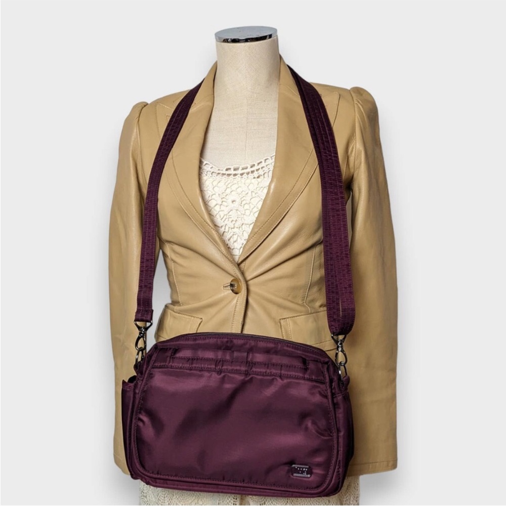 🌹🌹LUG Rumba  Shimmery Wine Satin Crossbody Bag🌹🌹 - Picture 2 of 7